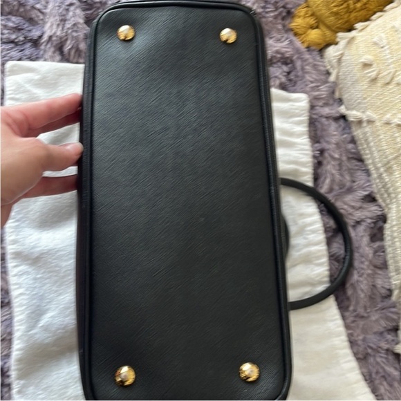 Prada Black Leather Tote Bag - Picture 15 of 16